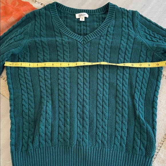 Style & Co. Green V-Neck Cable Knit Sweater - Picture 4 of 7
